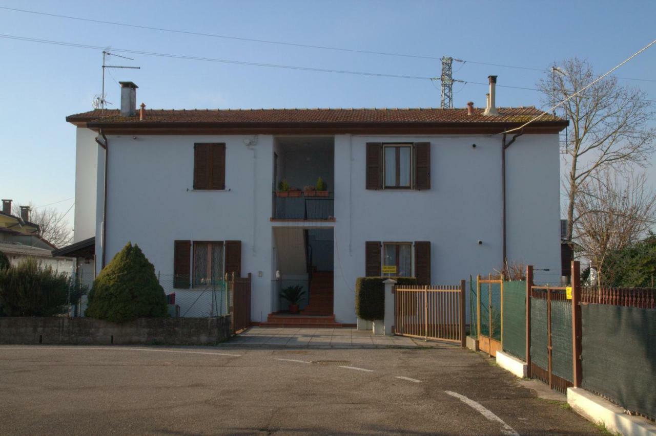 דירות Pincara Casa Giuliano מראה חיצוני תמונה